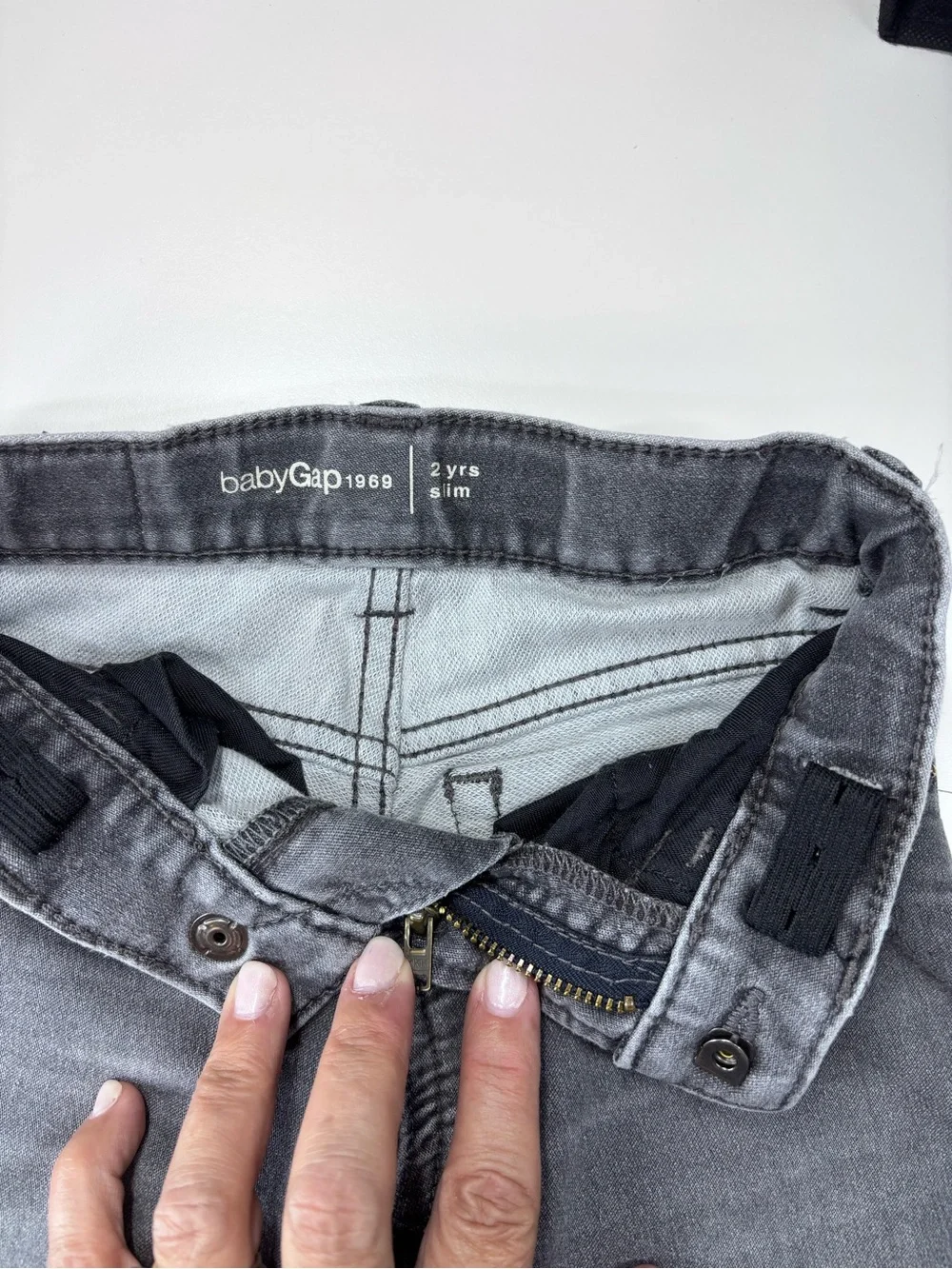 GAP Baby Gap 2 yrs SLIM FIT Grey Toddler Distressed Jeans Adjustable Waistband